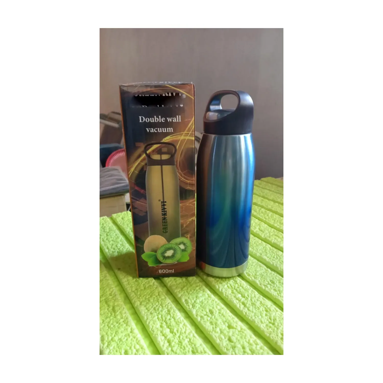 Insulated Stainless Steel Thermos Bottle